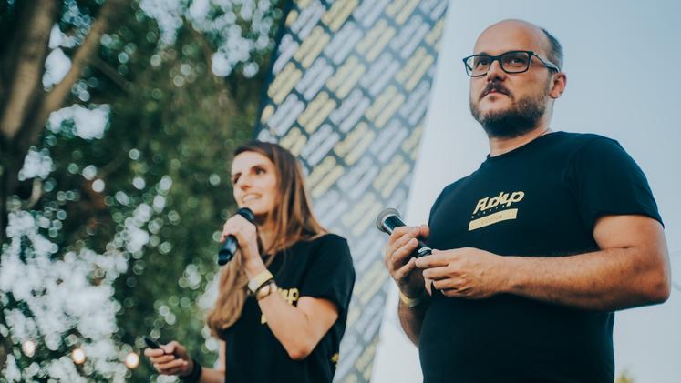 Cosetta Masi and Matteo Pozzi, the promoters of the format in the capital, during one of the first public events