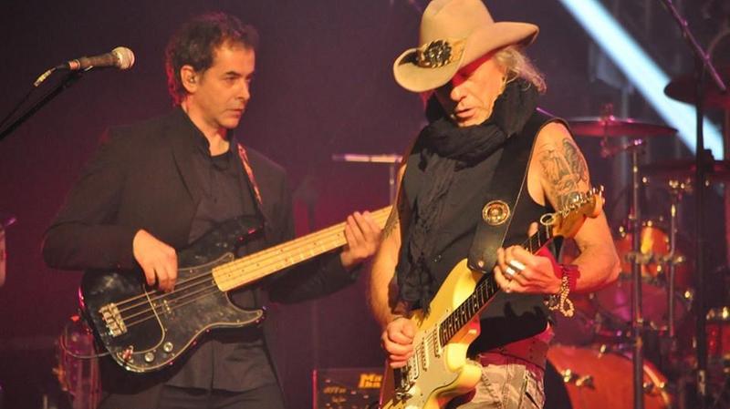 Ricky Rocker Concerto in aiuto agli alluvionati. Con i rocker Ricky Portera e “Gallo ...