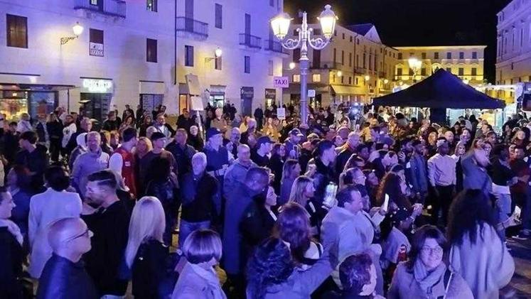 Fine settimana in Capitanata: gli eventi di sabato 26 e domenica 27 luglio ,tra Rocco Hunt ed Orsara Jezz Festival Fine settimana in Capitanata: gli eventi di sabato 26 e domenica 27 luglio ,tra Rocco Hunt ed Orsara Jezz Festival