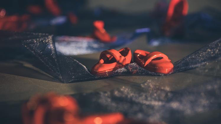 Scarpe rosse: il simbolo della lotta alla violenza contro le donne