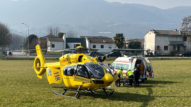 L'intervento dei soccorsi a Malo (Foto CAROLLO)