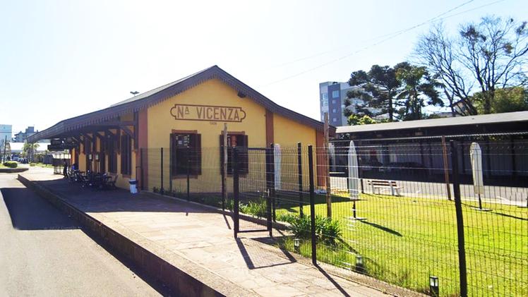 L’ex stazione ferroviaria della cittadina brasiliana conserva il vecchio nome di Nova Vicenza