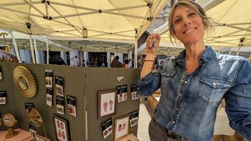 Valentina Carabetti al mercatino del fatto a mano "Unico" in piazza dei Signori