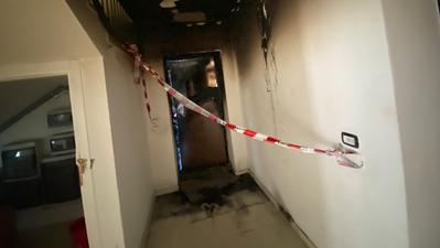L'interno del condominio in viale San Lazzaro dove era divampato l'incendio