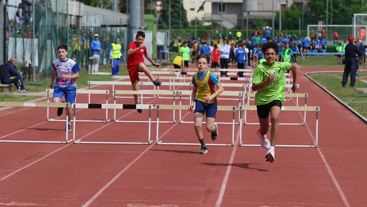 Giovani atleti in gara nella prima prova provinciale Csi a Dueville