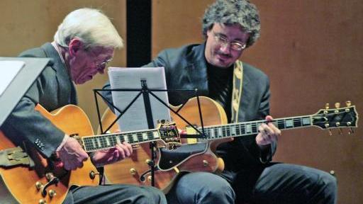 
 Franco Cerri e Michele Calgaro hanno dato vita per il Quartetto a un raffinato "interplay", applauditissimo dal pubblico. COLORFOTO