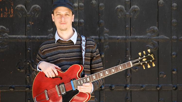 Il chitarrista statunitense Kurt Rosenwinkel è nato a Philadelphia nel 1971: questa sera sarà all’Astra   