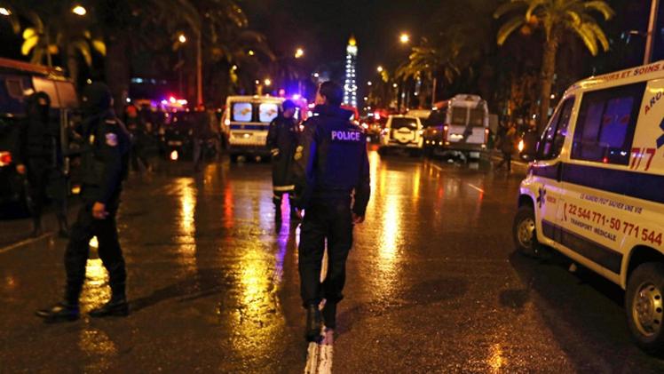 L’intervento di polizia e soccorsi dopo l’attentato di ieri pomeriggio a Tunisi. ANSARosalba Zardo, vicentina, vive da tempo a Tunisi