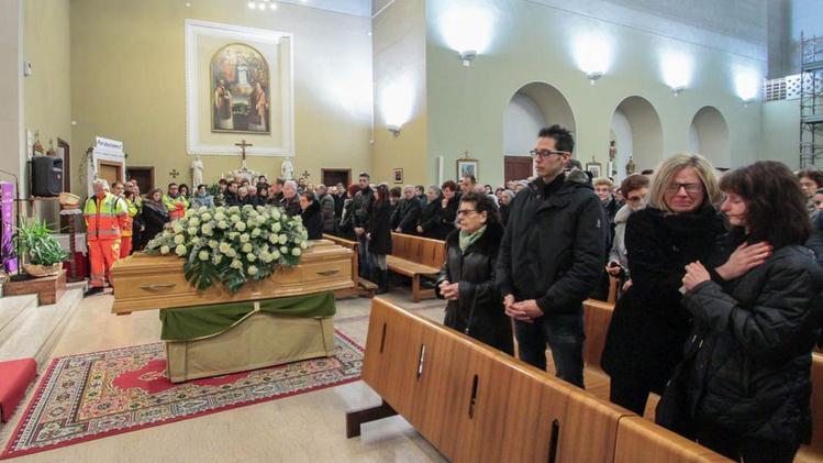 Un momento dei funerali di Marina Marchioron.  FOTO PIRAN