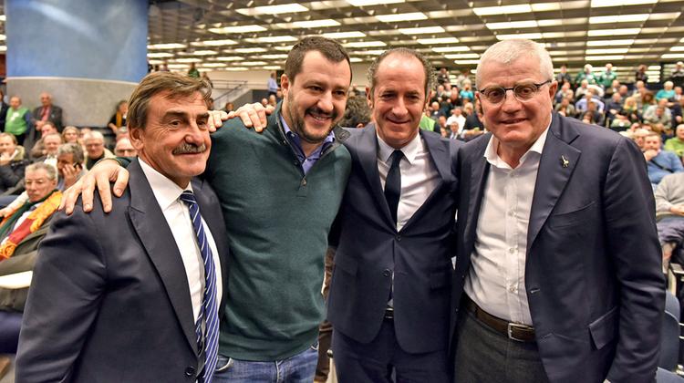 Salvini e Zaia con il nuovo segretario veneto Toni Da Re (a sinistra). FOTO MARCHIORI