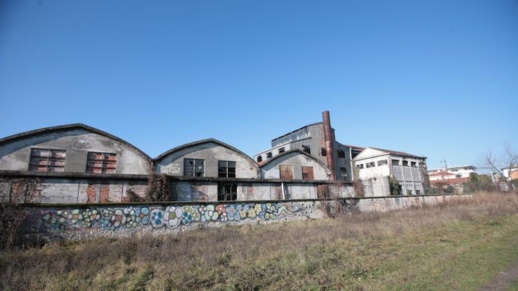 Gli edifici abbandonati dell'ex Lanerossi. COLORFOTO