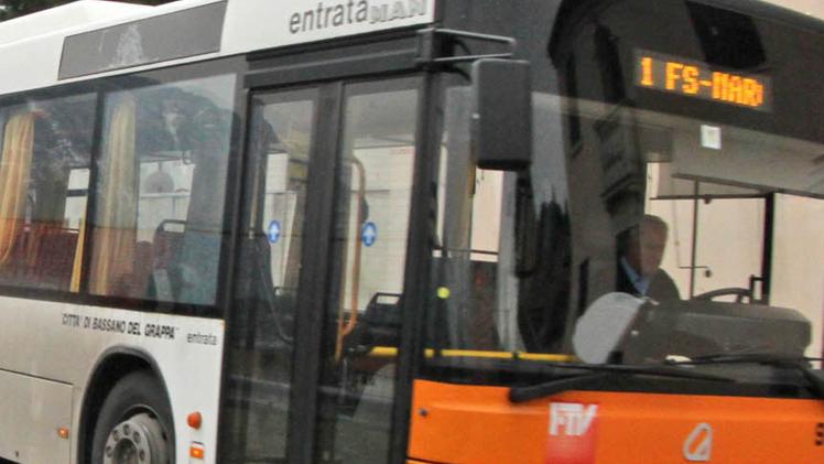 Gli autobus del servizio urbano bassanese girano sempre più vuoti e costano sempre di piùUn autobus del servizio urbano