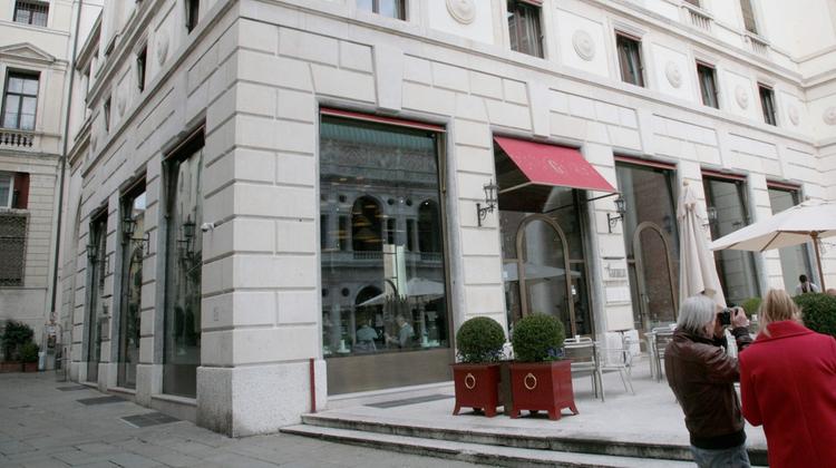 Al posto dell’attuale locale potrebbe aprire un ristorante stellato al Caffè Garibaldi