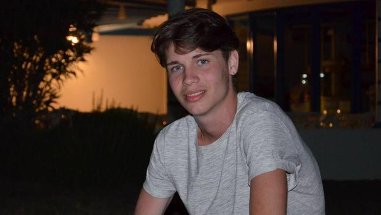 La vittima Nicholas Andrioletti, 19 anni (foto Facebook)