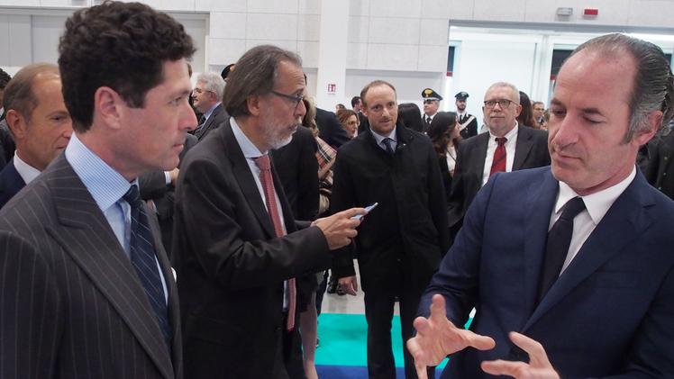 A destra Luca Zaia ieri in Fiera per il taglio del nastro di Medit con il presidente Matteo Marzotto