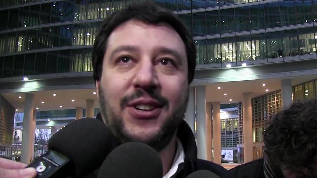 "E' regime", così il segretario federale della Lega, Matteo Salvini, attacca dopo la sentenza del Tar che ha decretato l'annullamento delle regionali del 2010 vinte dall'esponente del Carroccio Roberto Cota (di Antonio Nasso)