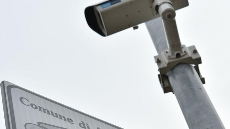 Una telecamera del Targa system attivo anche a Valdagno. ARCHIVIO
