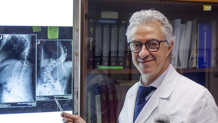 Il dott. Massimo Balsano primario del reparto di ortopedia. BILLO