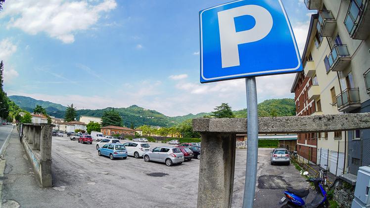Il parcheggio “Marzotto” rappresenta un’importante valvola di sfogo per la sosta cittadina. A. MAS. 