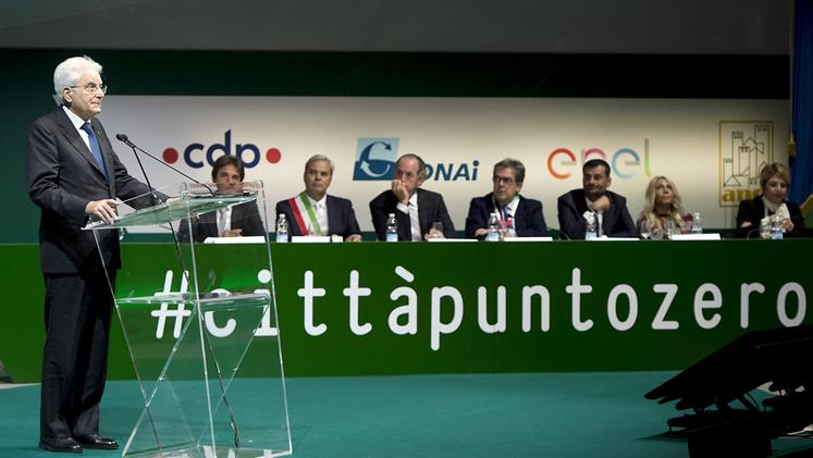 Il presidente Mattarella all'assemblea dell'Anci (foto Paolo Giandotti)