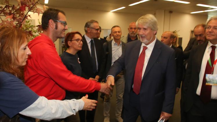 Il ministro Poletti incontra i lavoratori della Lovato Gas