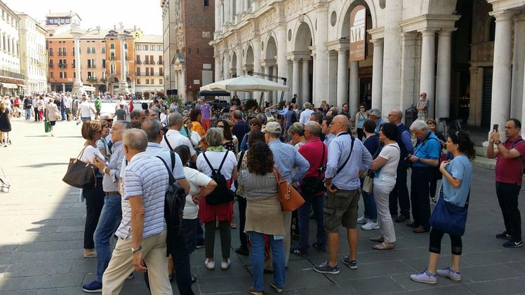 Turisti in centro a Vicenza