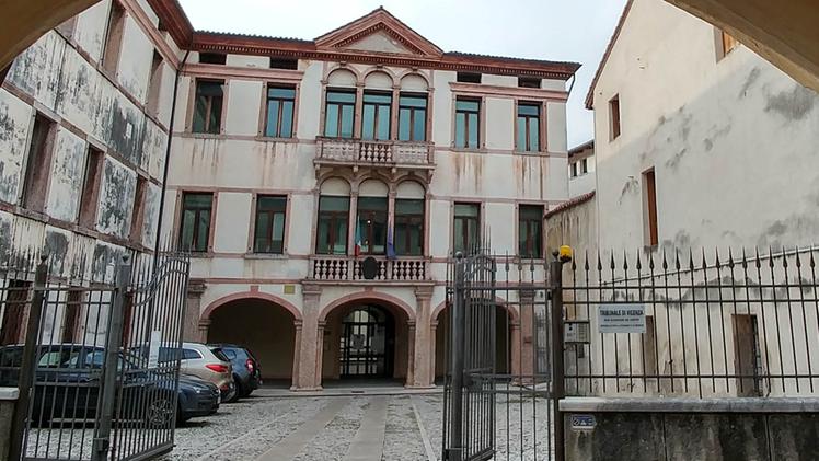 Palazzo Antoninbon, sede del vecchio tribunale di Bassano