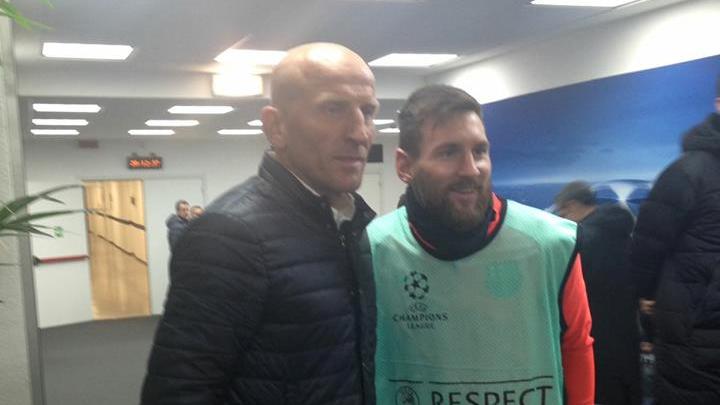 Massimiliano Sambugaro con Leo Messi (foto Facebook)