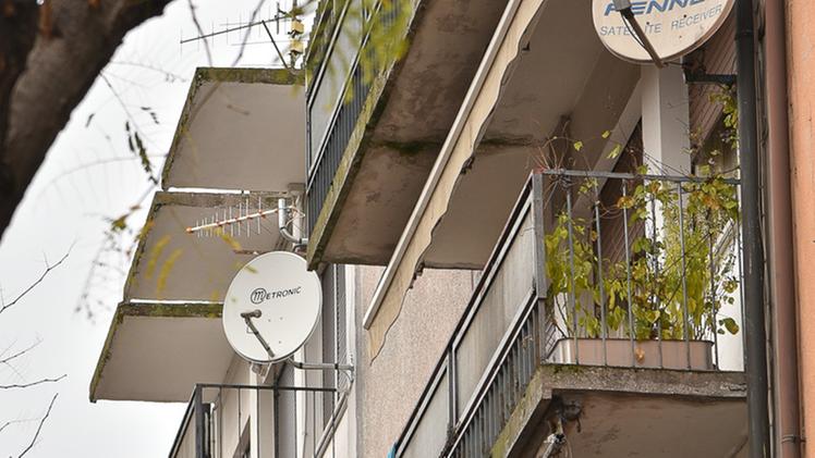 Si rivela complesso contrastare il caos antenne in città. MASSIGNAN