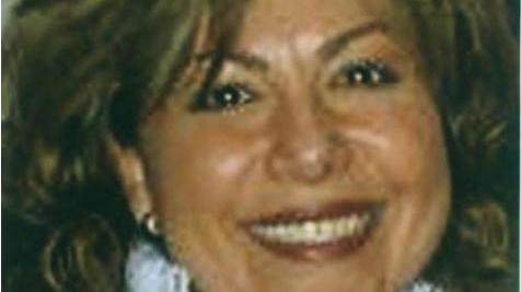 Una foto sorridente di Iole Tassitani uccisa nel 2007