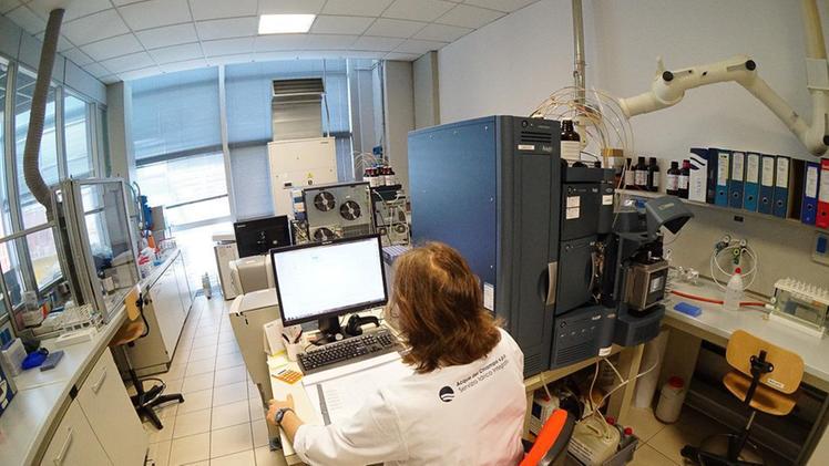 Il laboratorio per analisi sui pfas allestito da Acque del Chiampo