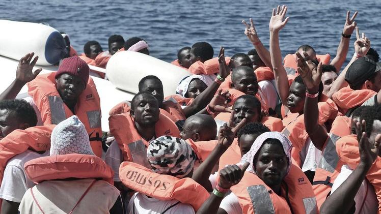 Francesca Michielin ha preso posizione sul problema dei profughiI profughi della nave Aquarius