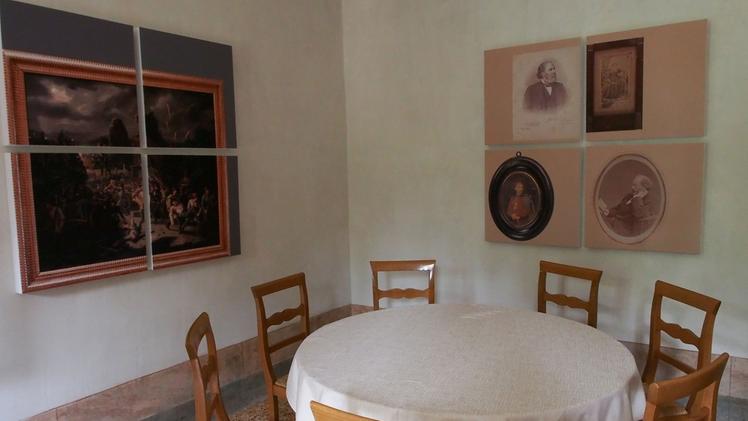 Villa Cariolato in Strada Bertesina, sede del ristorante “Da Remo”: si dice che ospitò Garibaldi. COLORFOTO Alcune delle sale con i  cimeli che ricordano Giuseppe Garibaldi 