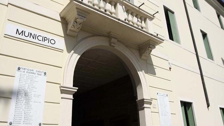 L’ingresso del palazzo municipale di Montecchio Maggiore