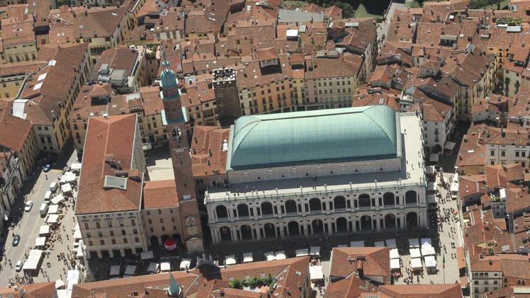 Un'immagine aerea del centro di Vicenza