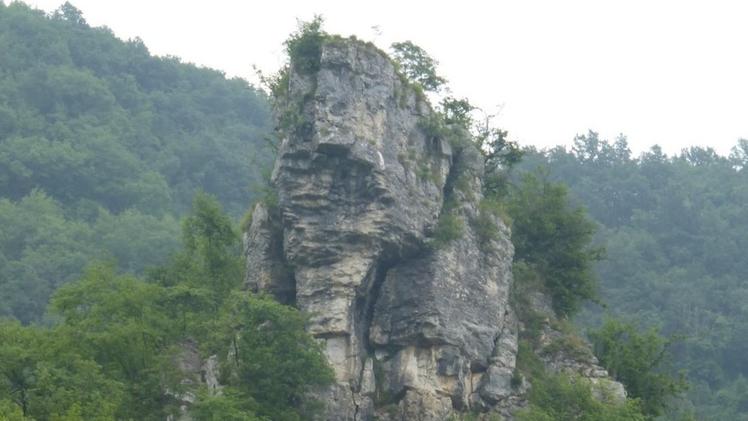 L’“Omo de la rocia”, il leggendario sperone nella zona di Muzzolon.  A.C.