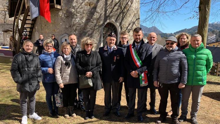 Foto di gruppo a seguito della cerimonia di Tarvisio.  K.Z.