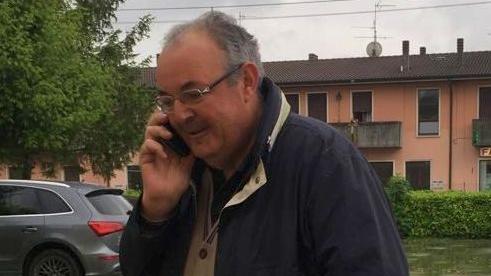 Massimo Borghettini al telefono alla fine dello spoglio.   F.B.