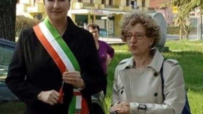 L’assessore Cinzia Mosele, a sinistra, con l’ex sindaco Munari