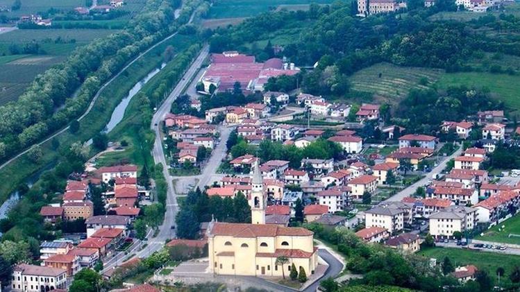 Una panoramica dall’alto del territorio comunale di Sarego.  M.G.Una panoramica dall’alto del territorio comunale di Sarego.  M.G.