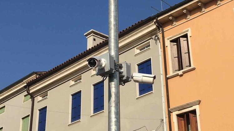 Grazie all’acquisto di nuove telecamere il territorio sarà controllato da 120 occhi elettroniciTelecamere installate in centro a Lonigo