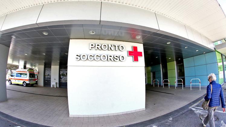L’ingresso del pronto soccorso dell’ospedale Alto vicentino di Santorso.  STELLA