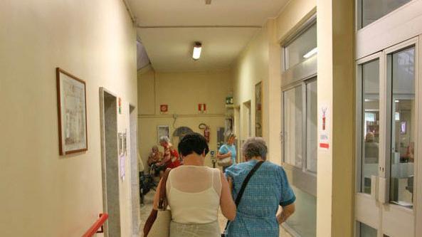 Anziane ospiti della casa di riposo Villa Serena FOTO  CECCON