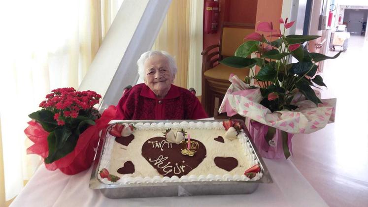 Lucia Soliman, fotografata ieri per i suoi 109 anni