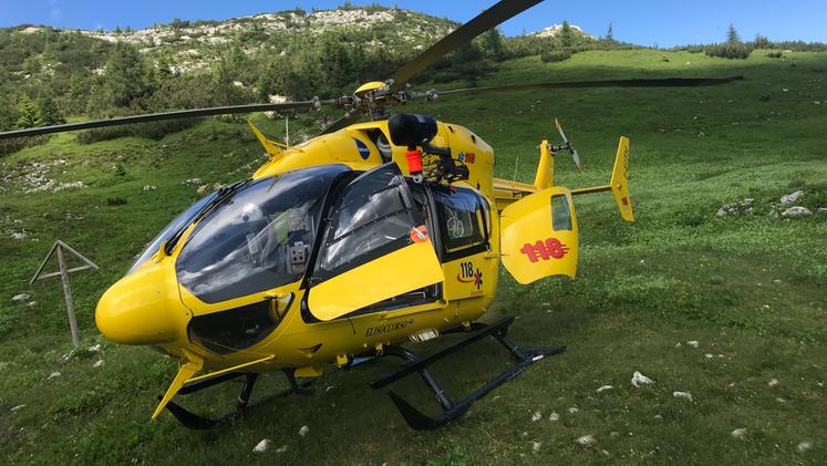 Escursionista soccorso dall'elicottero sull'Ortigara