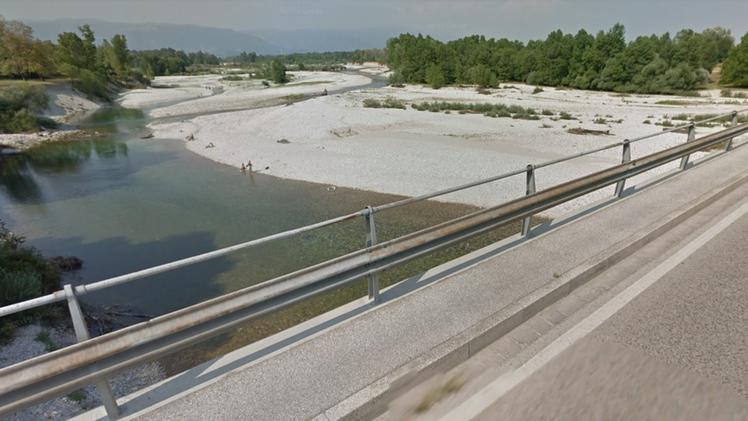 L'episodio è avvenuto nelle vicinanza del ponte sul Brenta, a Tezze