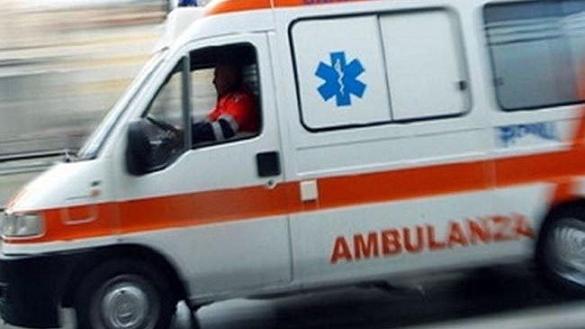 Un'ambulanza del 118. (Foto archivio)