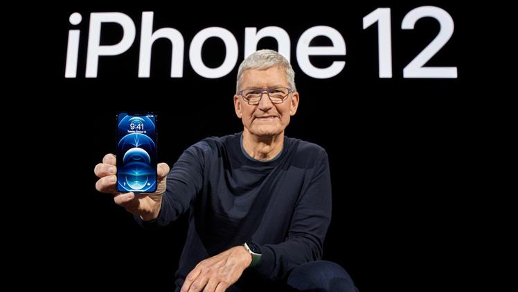 Apple annuncia iPhone 12 con 5G