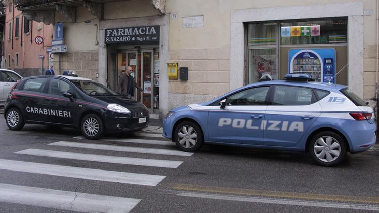 Polizia e carabinieri hanno individuato il presunto aggressore (foto d'archivio)