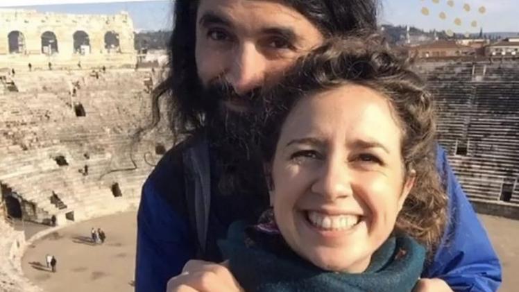 La vicentina Sofia Corsi, 32 anni, e il fidanzato colombiano Juan, 37 anni, non si vedono da quasi 10 mesi
